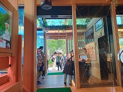 "スシロー"
